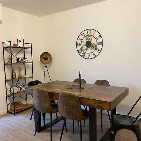 R'apparts T2 Elegance Industrielle Apartment